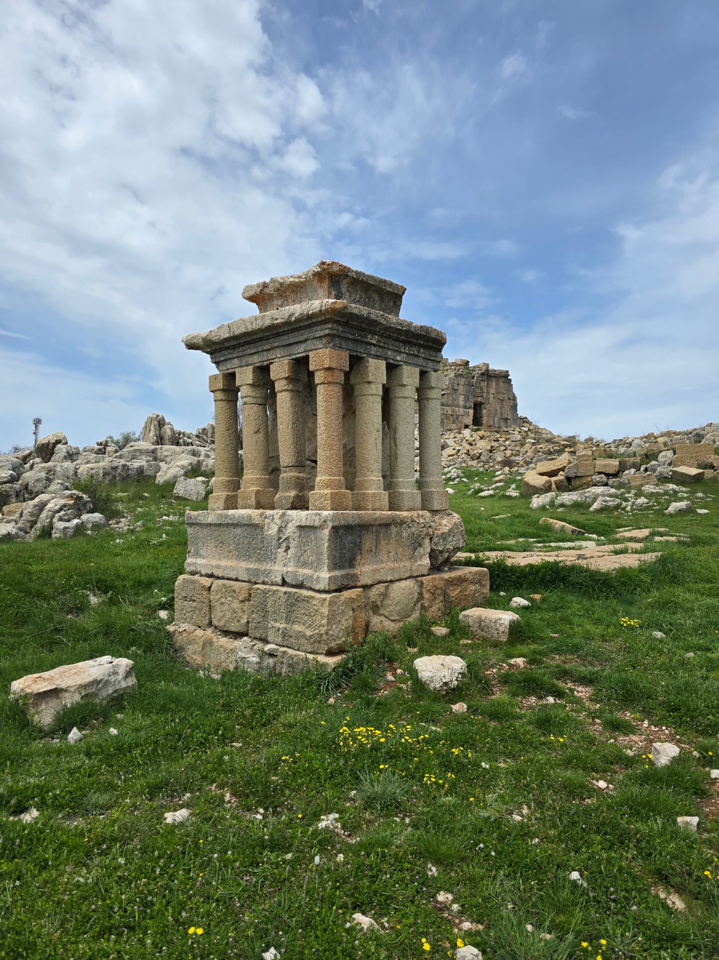 Kfardebian- 10 May 2026- Moderate